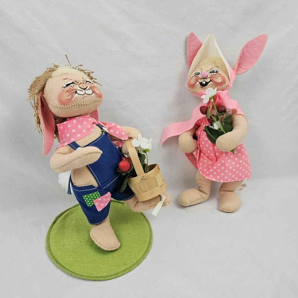 Annalee Mobility Dolls Farmer Rabbit Boy Girl Bunny Plush Vintage Easter